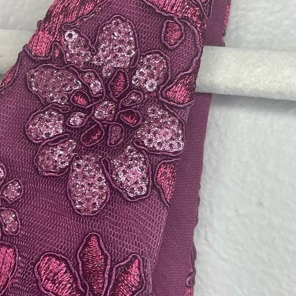 B. Darlin Magenta Floral Sequin Fit & Flare Dress Juniors 13/14 Prom Homecoming - Picture 6 of 11